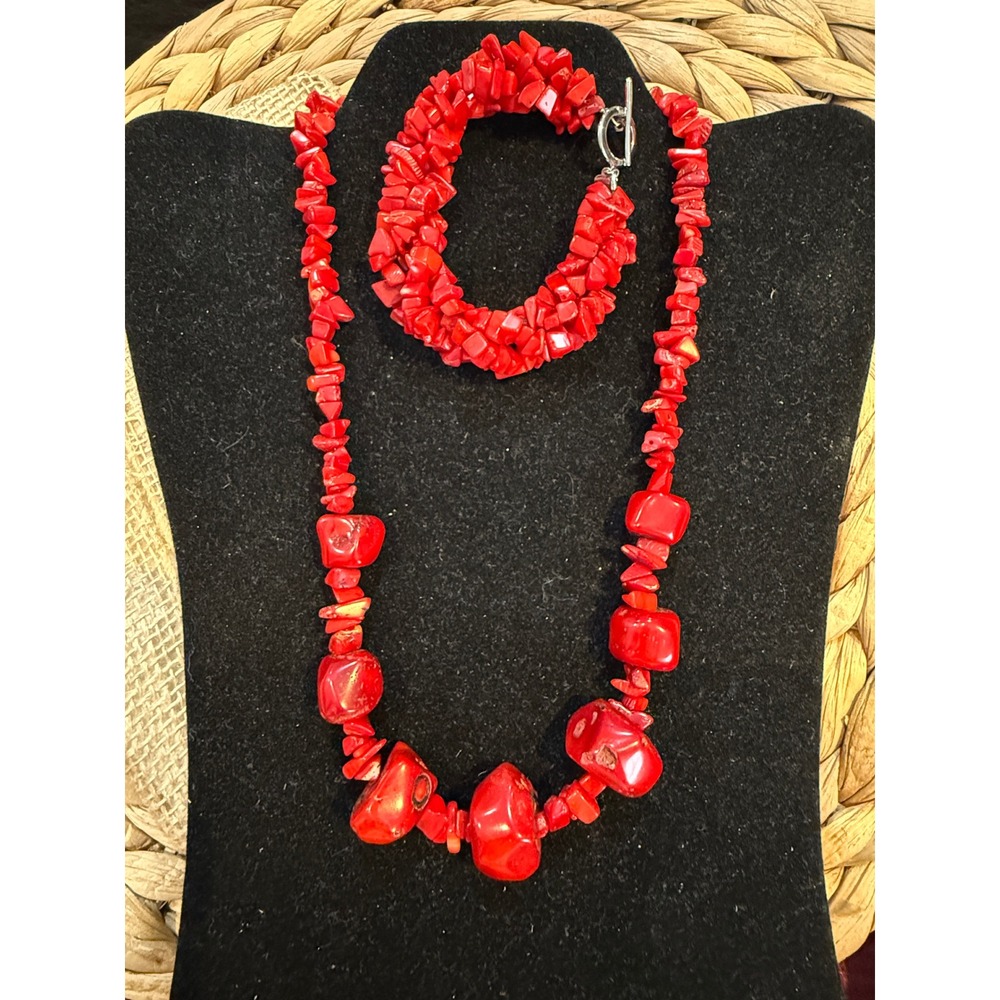 HDNY Red Coral Chip Necklace and Bracelet Jewelry Set Silver Tone Toggle Heart